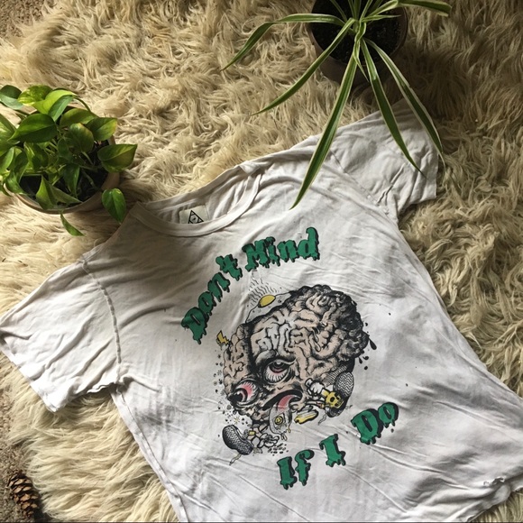 UNIF Other - Unif “Brain on drugs” Tee